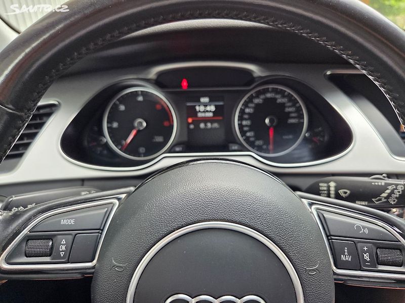 Audi A4 (2015) 2.0TDI 140kw S line Quattro - fotka 27 z 39