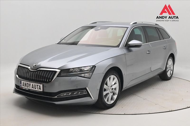 Škoda Superb 1,4 TSI iV 160 kW DSG Style Zá - fotka 1 z 31