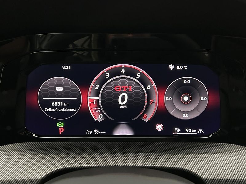 Volkswagen Golf 2.0 TSI GTI - fotka 7 z 31