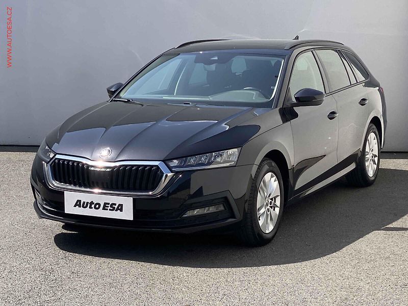 Škoda Octavia (2022) 2.0 TDi, Ambition, Webasto - fotka 3 z 22
