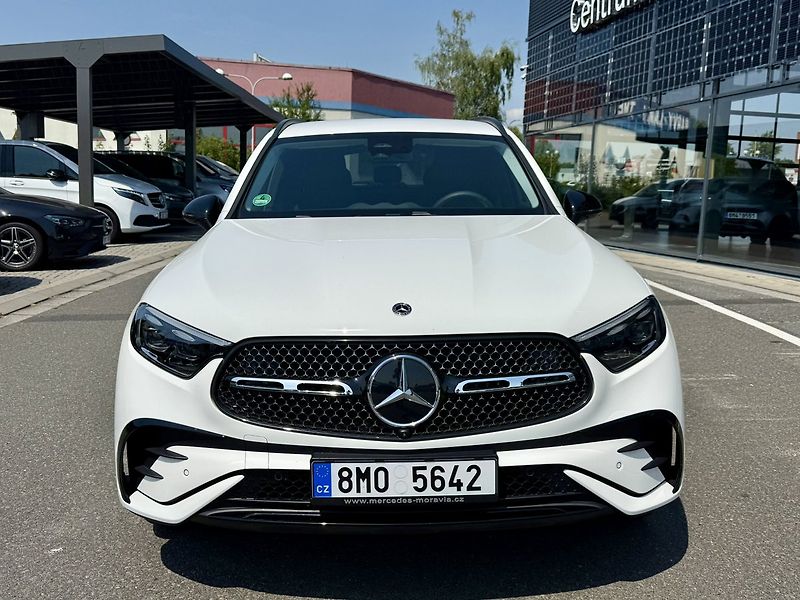 Mercedes-Benz GLC (2025) 200 d 4MATIC - fotka 2 z 45
