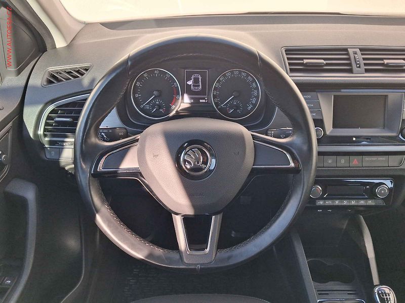 Škoda Fabia (2017) 1.0TSi, 2.maj,ČR, Style - fotka 11 z 18