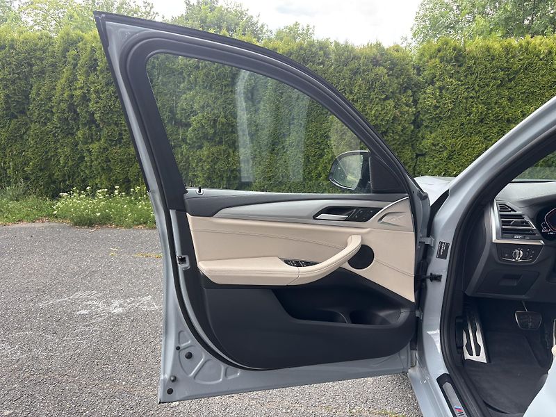 BMW X3 (2023) M40d xDrive HUD tažné PANO DPH - fotka 16 z 38