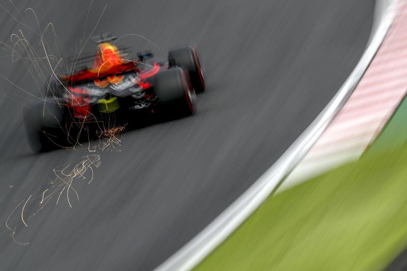F1 start