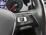 Volkswagen Golf 1.4TSI DSG Highline ACC 1.Maj  - náhled 6