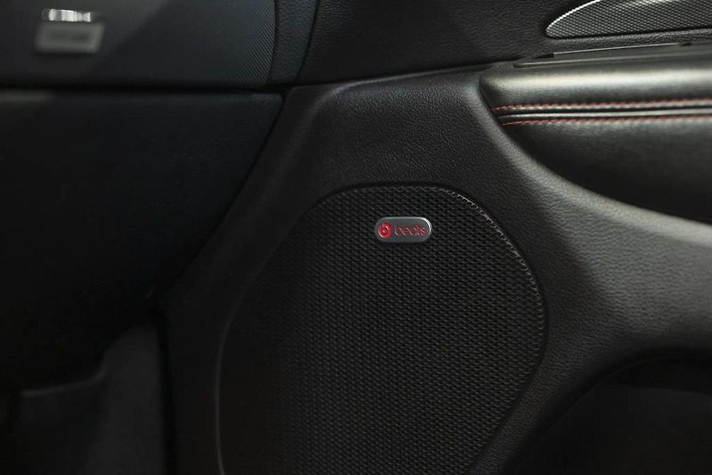 Dodge Durango GT 3.6i V6 216 kW LPG 7 míst - fotka 20 z 33