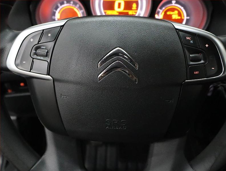 Citroën C4 (2012) 1.6 HDi, Serv.kniha, po STK - fotka 12 z 18