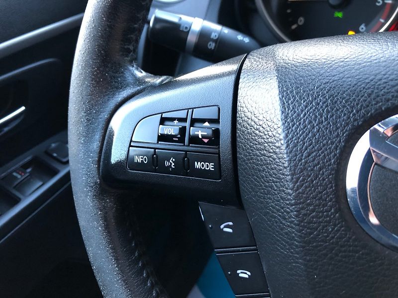 Mazda 5 (2011) 1.6 MZR-CD, 7míst - fotka 22 z 31