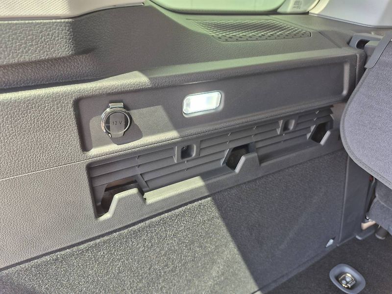 Volkswagen Caddy (2024) 2.0 TDI 90kW Style - fotka 24 z 33