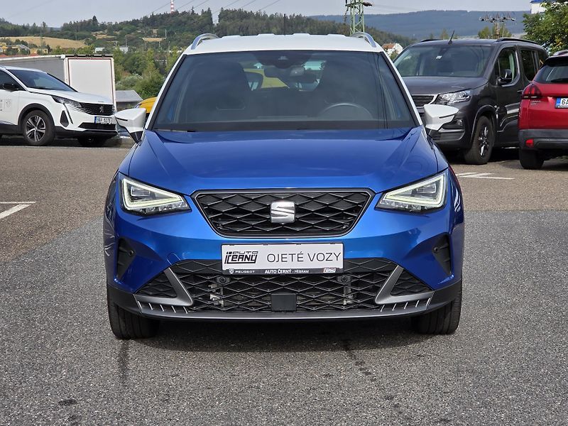 Seat Arona (2025) 1.0 TSi 115 FR MAN6 - fotka 8 z 28