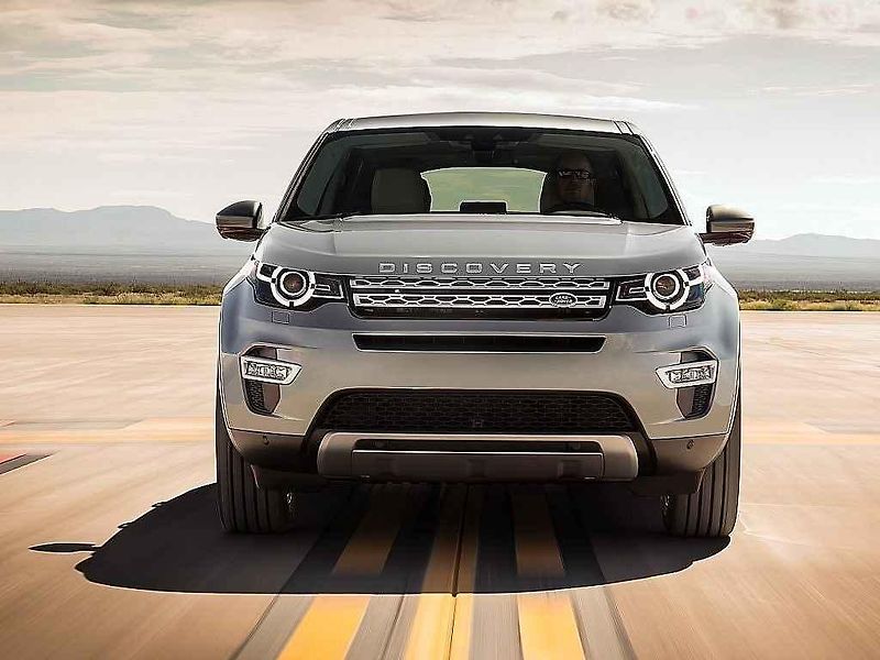Land Rover Discovery Sport.