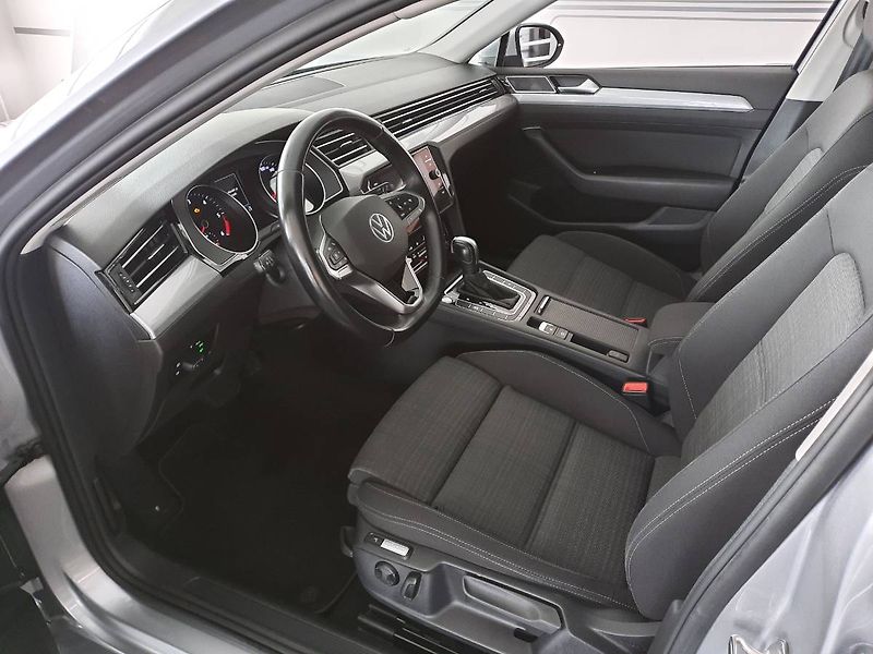 Volkswagen Passat Variant (2021) 2.0 TDI (110kW/150k) DSG, Busi - fotka 6 z 26