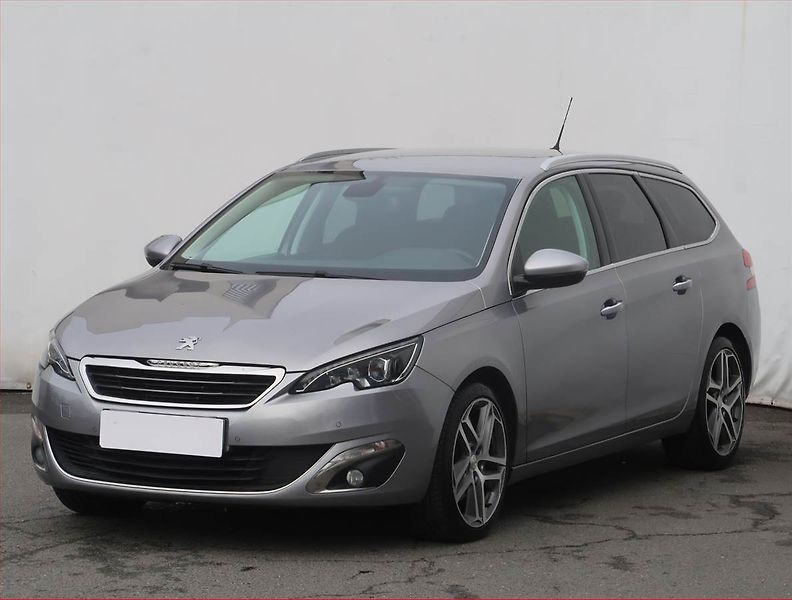 Peugeot 308 (2015) 2.0 HDI, Automat, Navi - fotka 2 z 23