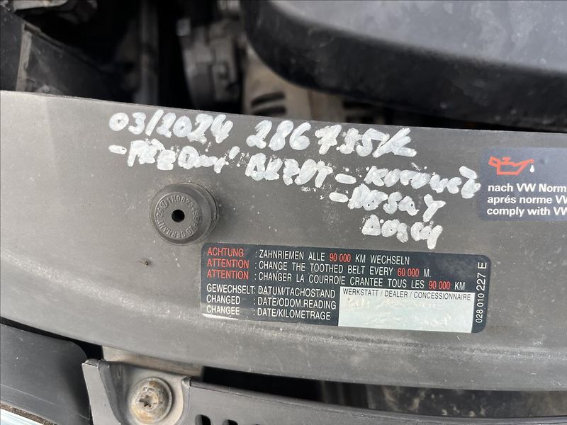 Volkswagen Sharan 1,9 TDi ROZVODY TAŽNÉ STK 4/28 - fotka 27 z 31