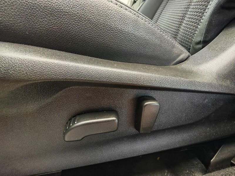 Subaru Forester 2.0 benzin - fotka 16 z 48