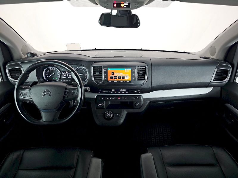 Citroën Jumpy (2017) Spacetourer 2.0 HDi 130kW AUT - fotka 9 z 27