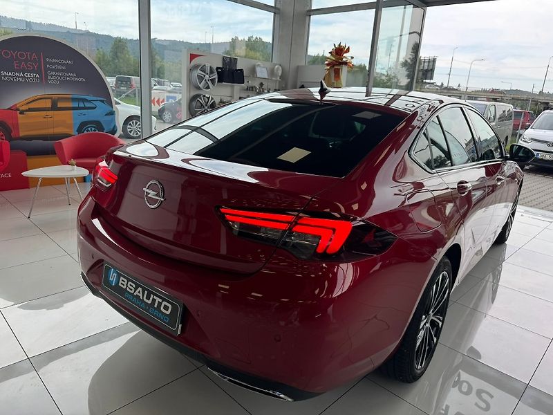 Opel Insignia 2.0T 147kW  GS Ultimate AT - fotka 6 z 15