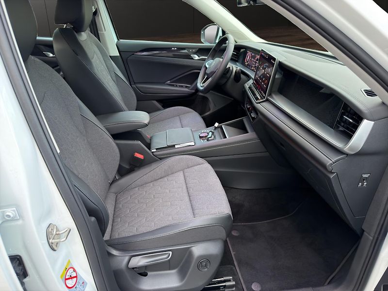 Volkswagen Tayron (2025) 5 LET ZARUKA 7 MÍST 2.0TDI - fotka 18 z 27