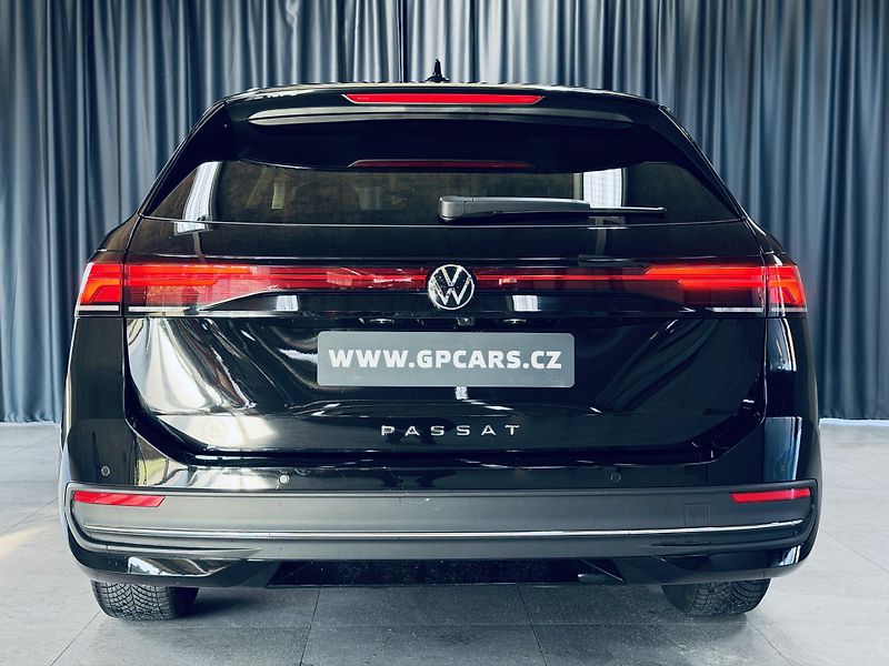 Volkswagen Passat (2025) 1.5Tsi*TAŽ*MASAŽE*360°KAMERY* - fotka 7 z 37