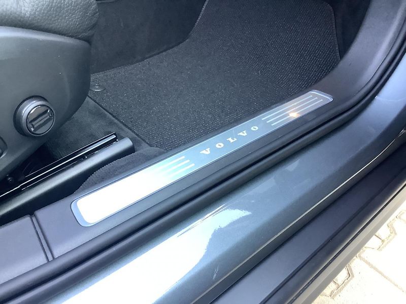Volvo V90 (2018) CrossCountry 4x4  - fotka 32 z 40