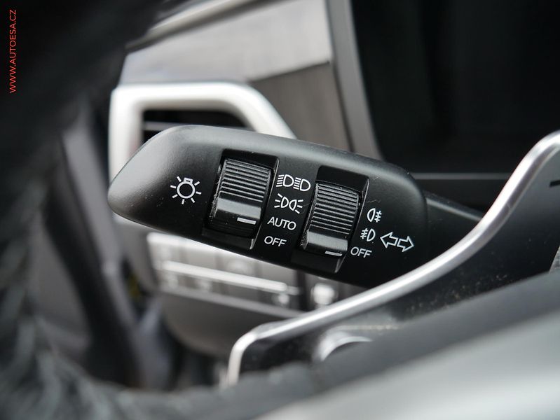 SsangYong Korando (2022) 1.5 TGDi 4x4, 1.maj,ČR - fotka 17 z 25