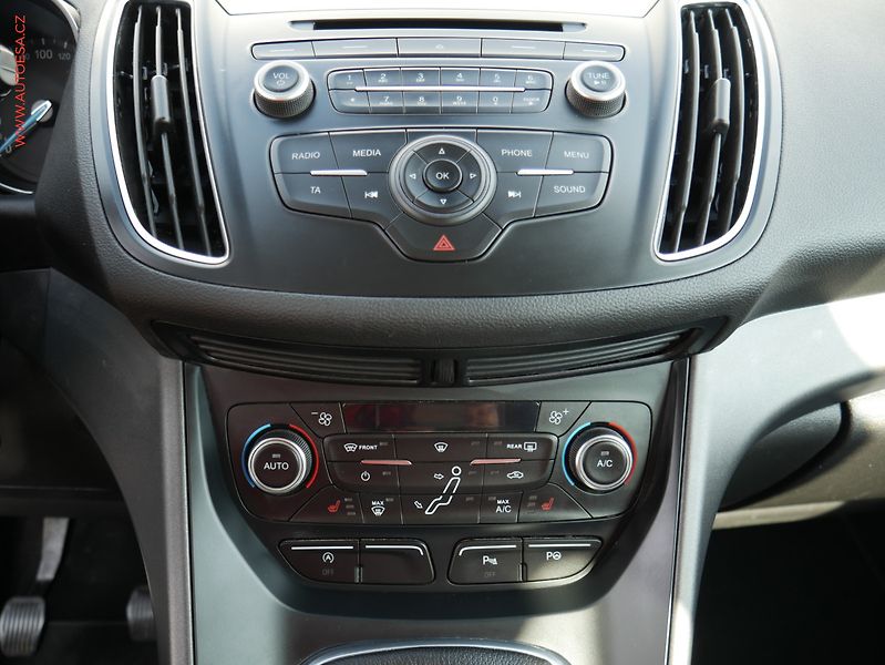 Ford C-MAX (2017) 1.5EB Grand, 1.maj,ČR, Klima - fotka 14 z 16