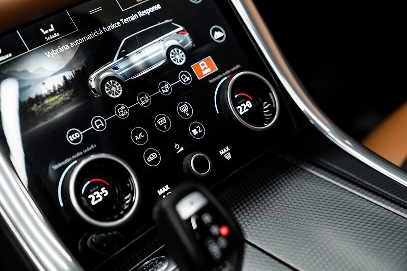 Land Rover Range Rover Sport - fotka 11 z 28