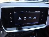 Peugeot 2008 (2020) GT Line 1.2 PureTech - náhled 19