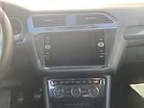 Volkswagen Tiguan (2019) 2.0 TDi, Highline, LED - náhled 12