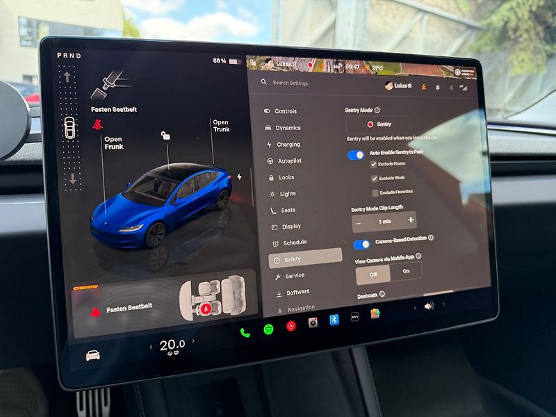 Tesla Model 3 Long Range AWD Tažné - fotka 25 z 40