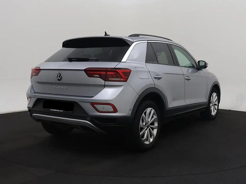 Volkswagen T-Roc 1.5TSI 110kW Business DPH 1Maj - fotka 2 z 10
