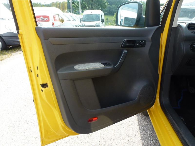 Volkswagen Caddy 2,0 TDI Nová spojka,Nové pneu - fotka 15 z 50