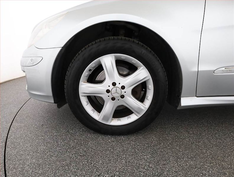 Mercedes-Benz Třídy R (2007) R 320 CDI 4MATIC, 4X4 - fotka 16 z 16