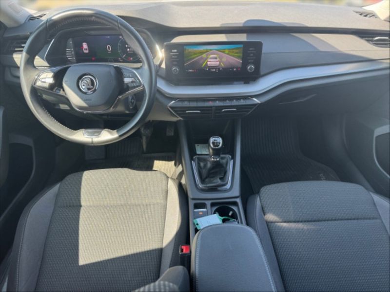 Škoda Octavia 1,5 TSI 110 Ambition - fotka 7 z 10