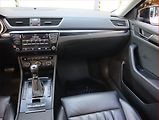 Škoda Superb (2016) Laurin&Klement 1.8 TSI - náhled 8