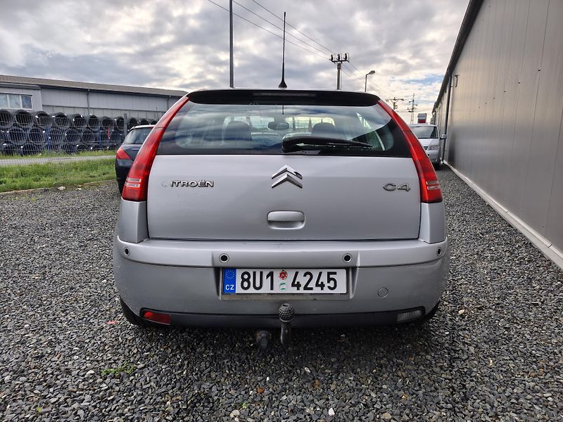 Citroën C4 2,0i 103KW - fotka 5 z 17
