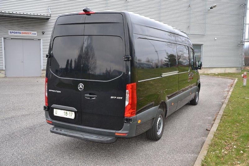Mercedes-Benz Sprinter 317 CDi L Maxi velká výbava - fotka 26 z 44