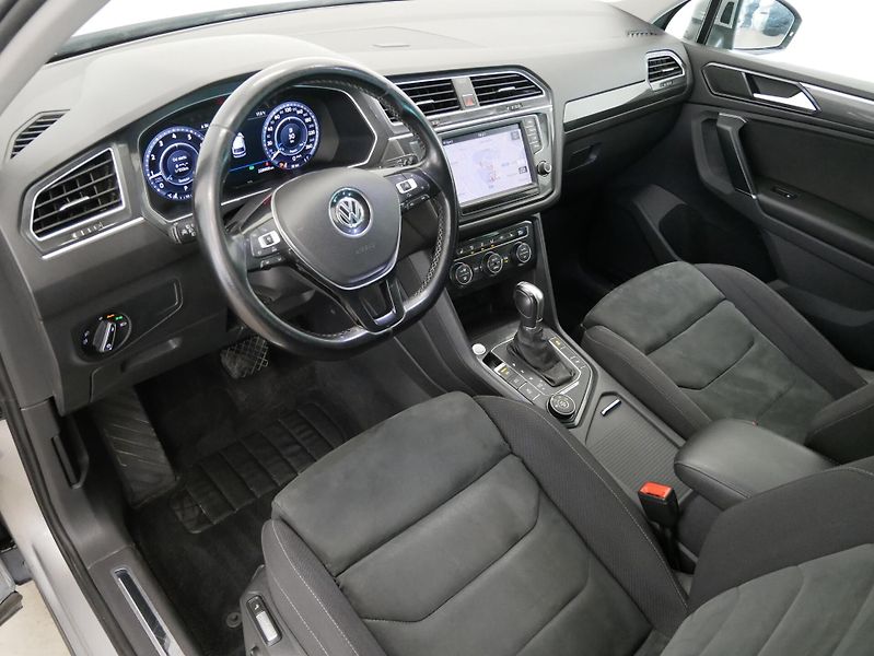 Volkswagen Tiguan - fotka 13 z 25