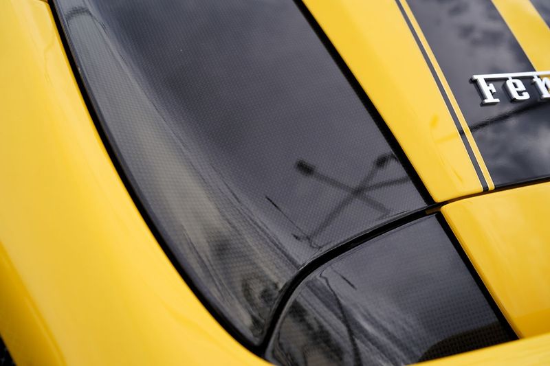 Ferrari F8 Spider/6700km/720 PS - fotka 30 z 51