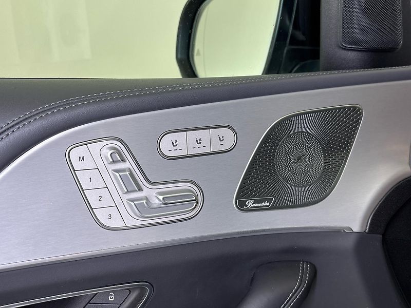 Mercedes-Benz GLE 400d 4MATIC - fotka 27 z 31