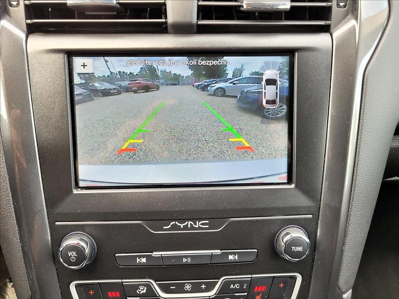 Ford Mondeo 2,0 DA,Limited,xenon,navi,výhř - fotka 29 z 50