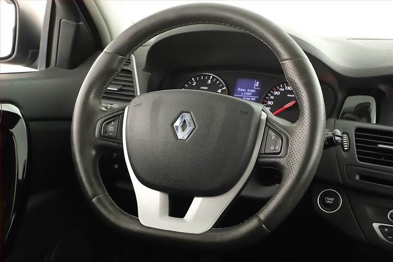 Renault Laguna (2011) 2.0 dCi, Serv.kniha, po STK - fotka 8 z 14