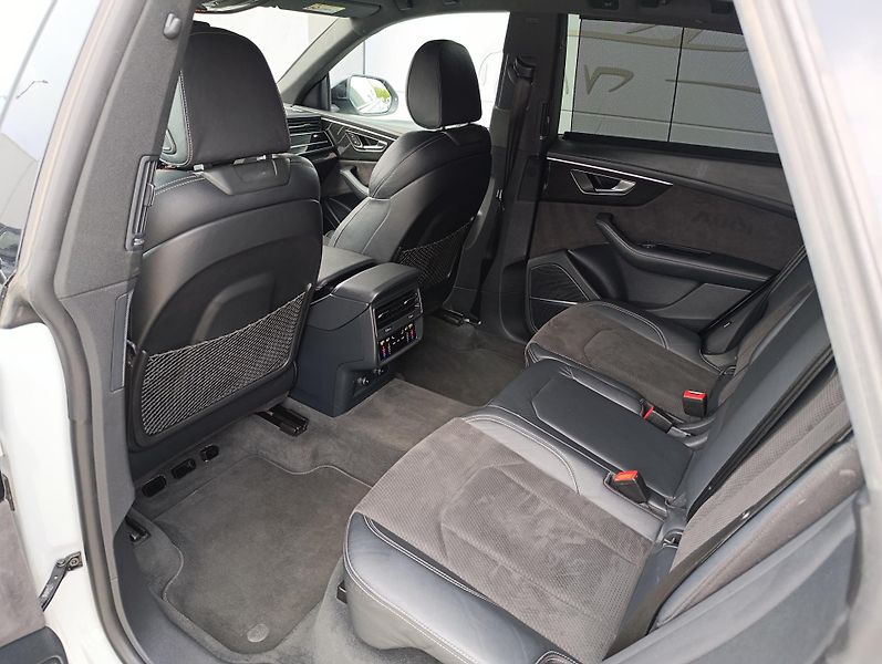 Audi Q8 50TDI S-LINE NIGHT ČR DPH - fotka 15 z 36