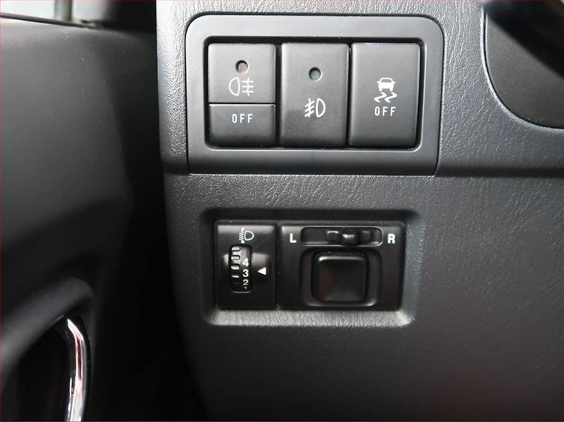 Suzuki Jimny (2018) GL 1.3 16V, 4X4, Serv.kniha - fotka 16 z 17