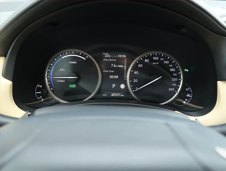 Lexus NX 300h (2022) Style Edition 300h - fotka 11 z 18
