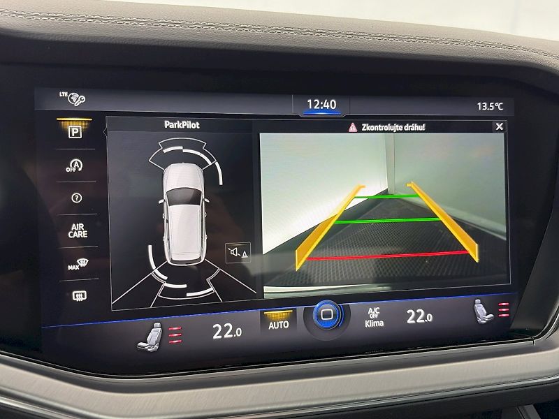 Volkswagen Touareg (2022) Elegance 3.0 TDI 170kW 4Motion - fotka 12 z 36