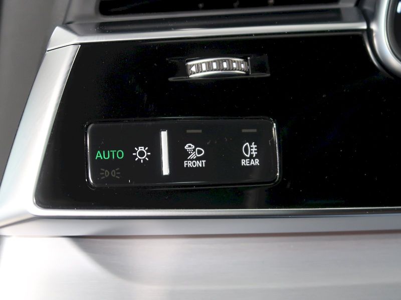 Audi Q7 (2025) S-LINE 50TDI 210KW QUATTRO TAŽ - fotka 35 z 44