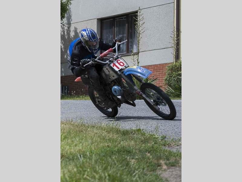 První červencová sobota byla v Rychtářově ve znamení mopedů. Moped rallye ho ovládla s čtyřiadvacátým ročníkem.
