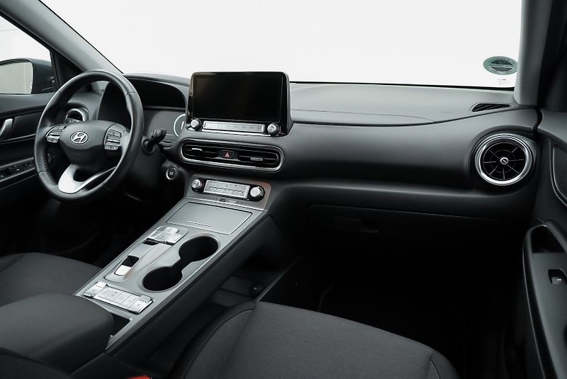 Hyundai Kona ELEKTRIC 100kW - fotka 19 z 39