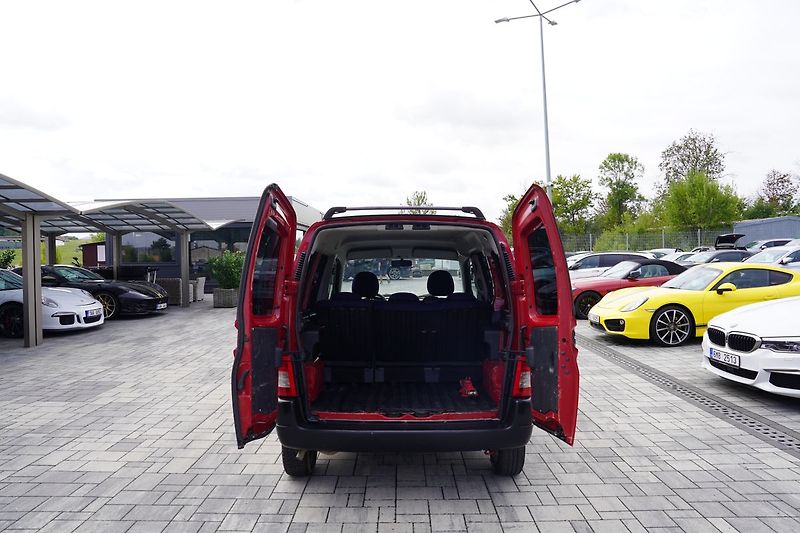 Peugeot Partner 1.4i, ČR, 5 míst - fotka 12 z 26